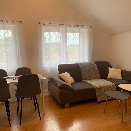 Maison Du Bonheur, Les Collines Apartment